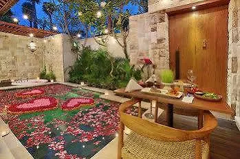 Aksari Villa Seminyak Hotel