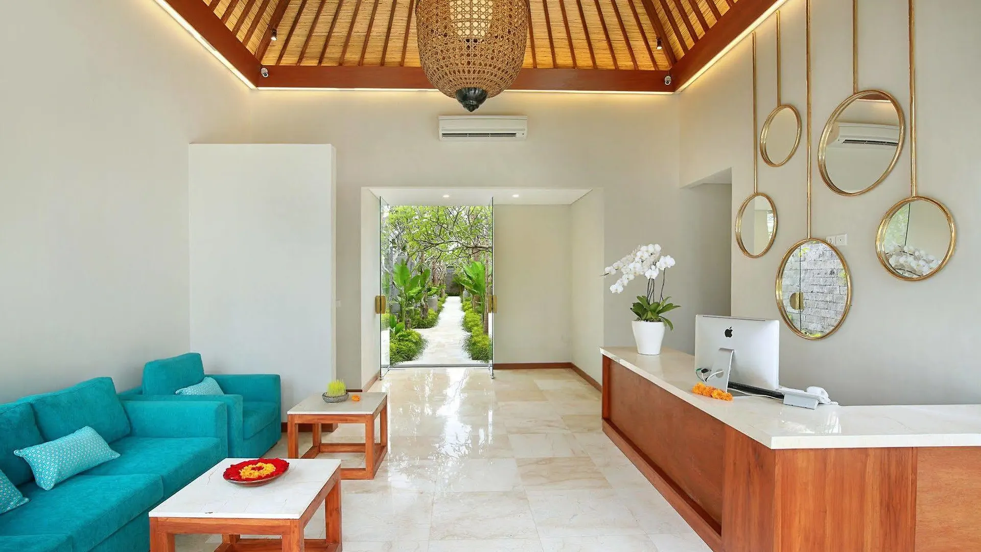 Aksari Villa Seminyak