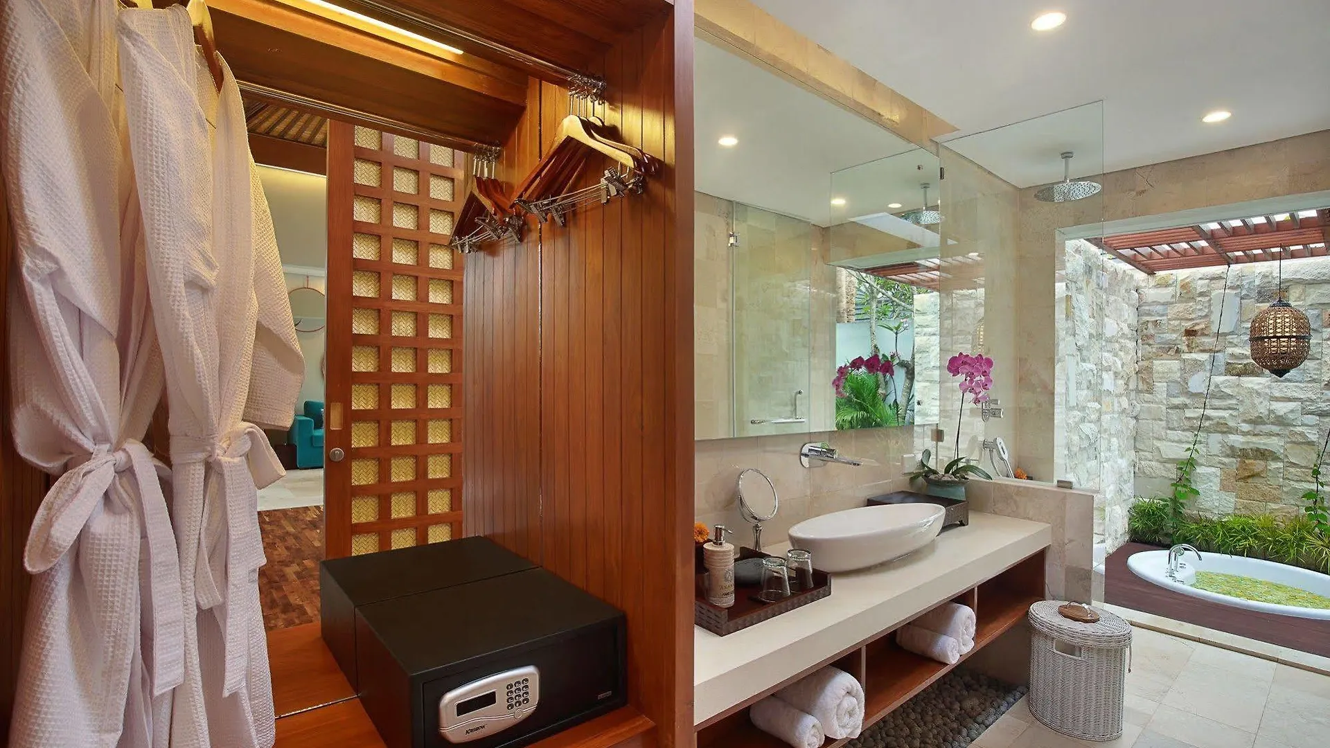 Aksari Villa Seminyak Indonesia