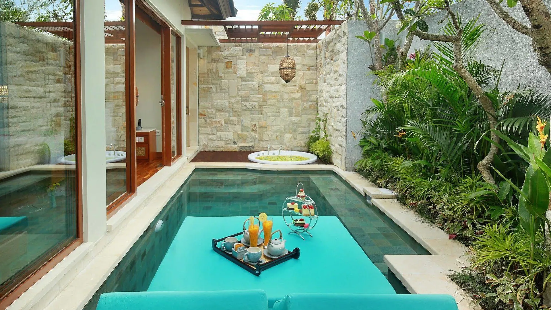 *** Hotel Aksari Villa Seminyak Indonesia